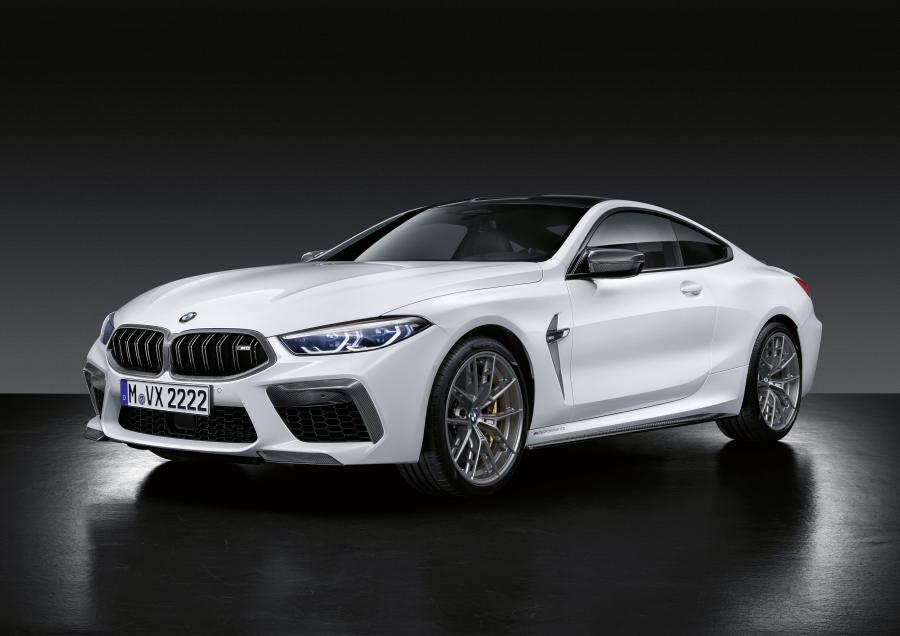 BMW M8 Competition Coupe M Performance Parts (F92) 2019 года  (WW) (фото 1 из 8)